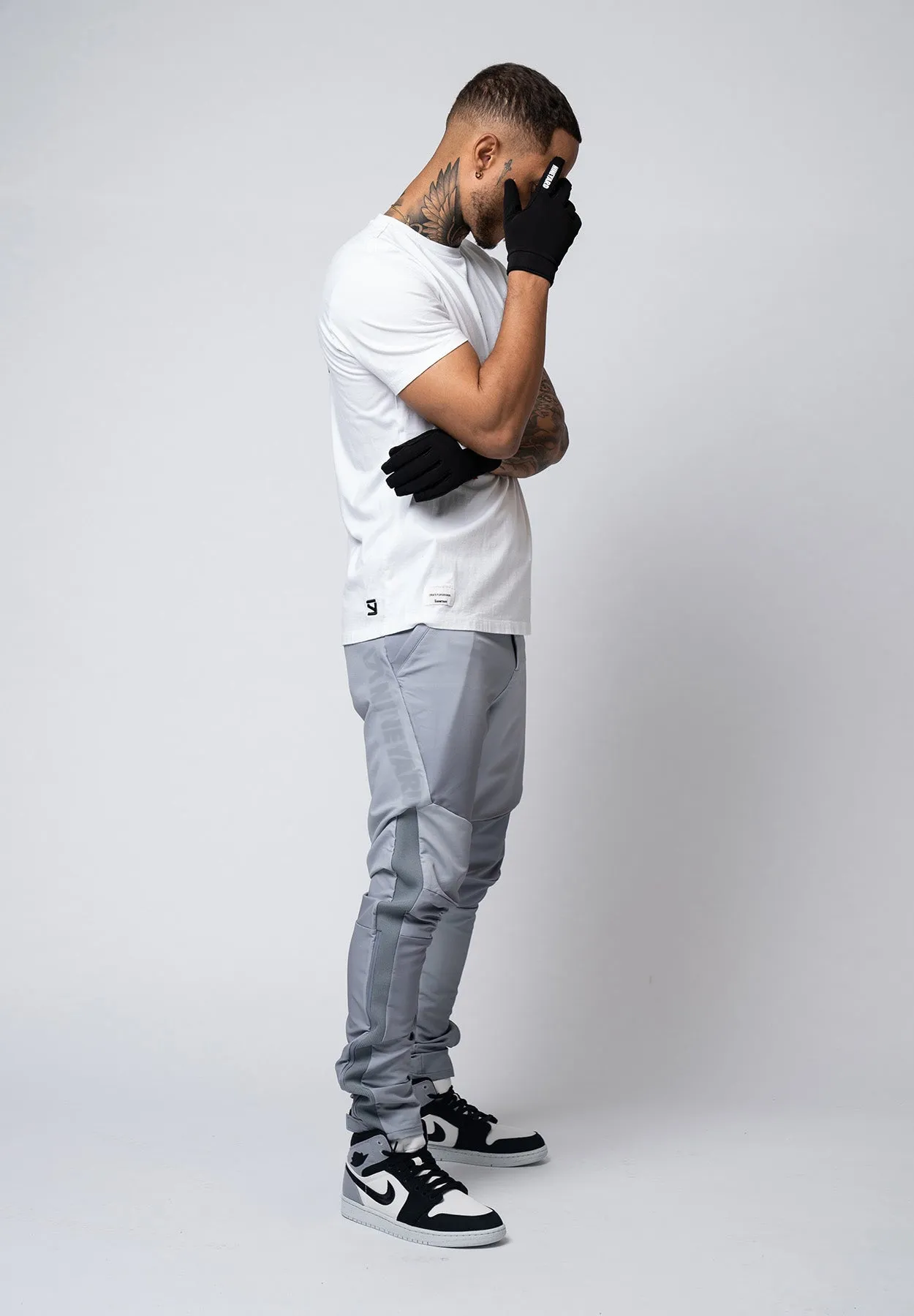 AIRY. Tech Riding Pants