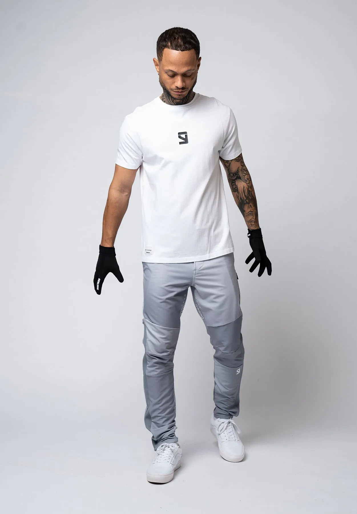 AIRY. Tech Riding Pants