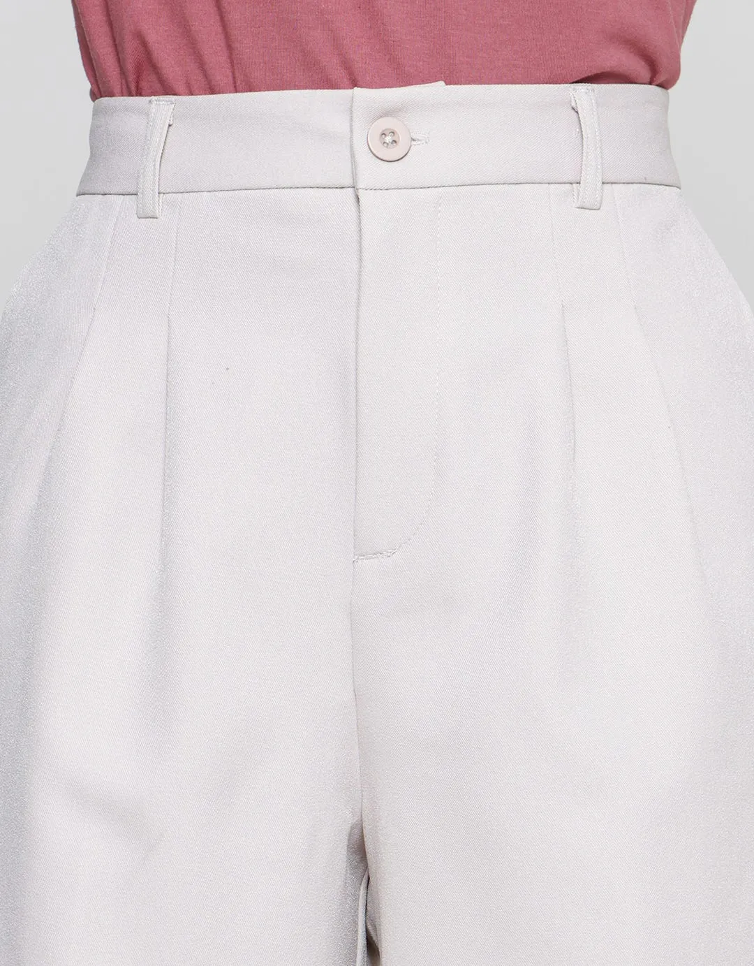 Connexion Button Basic Celana Pendek Wanita