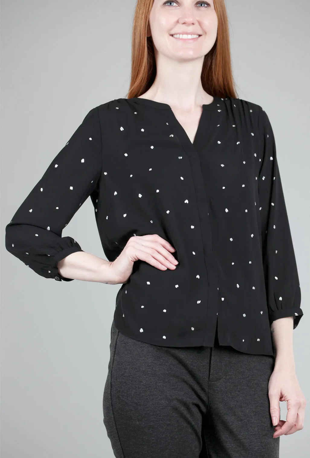 Dew Drop Pintuck Blouse, Black