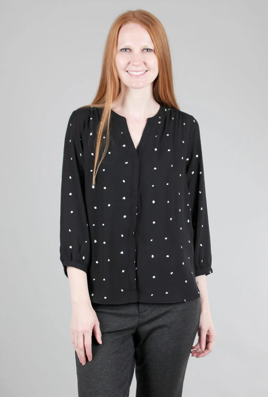 Dew Drop Pintuck Blouse, Black