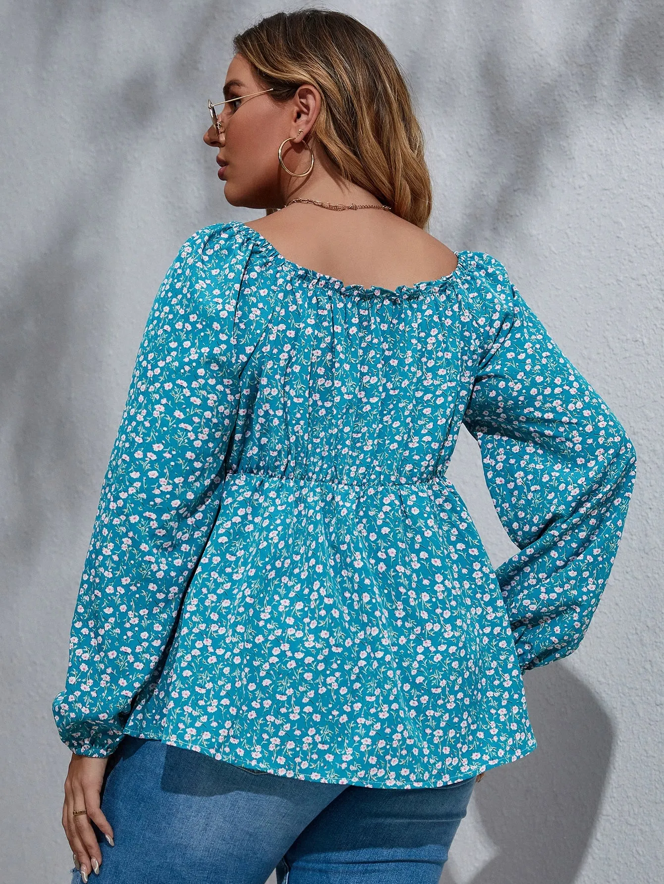 Ditsy Floral Ruffle Hem Long Sleeve Scoop Neck Flared Regular Plus Size Blouse