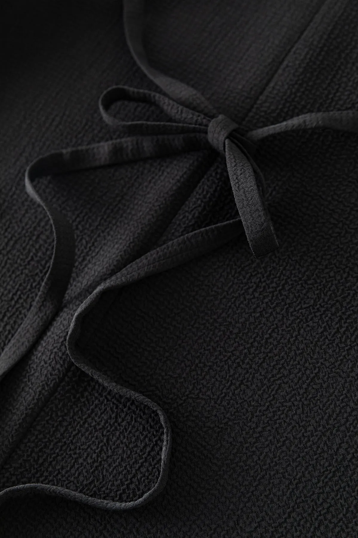 Fansilanen | Mirabelle Ruffle Black Dress