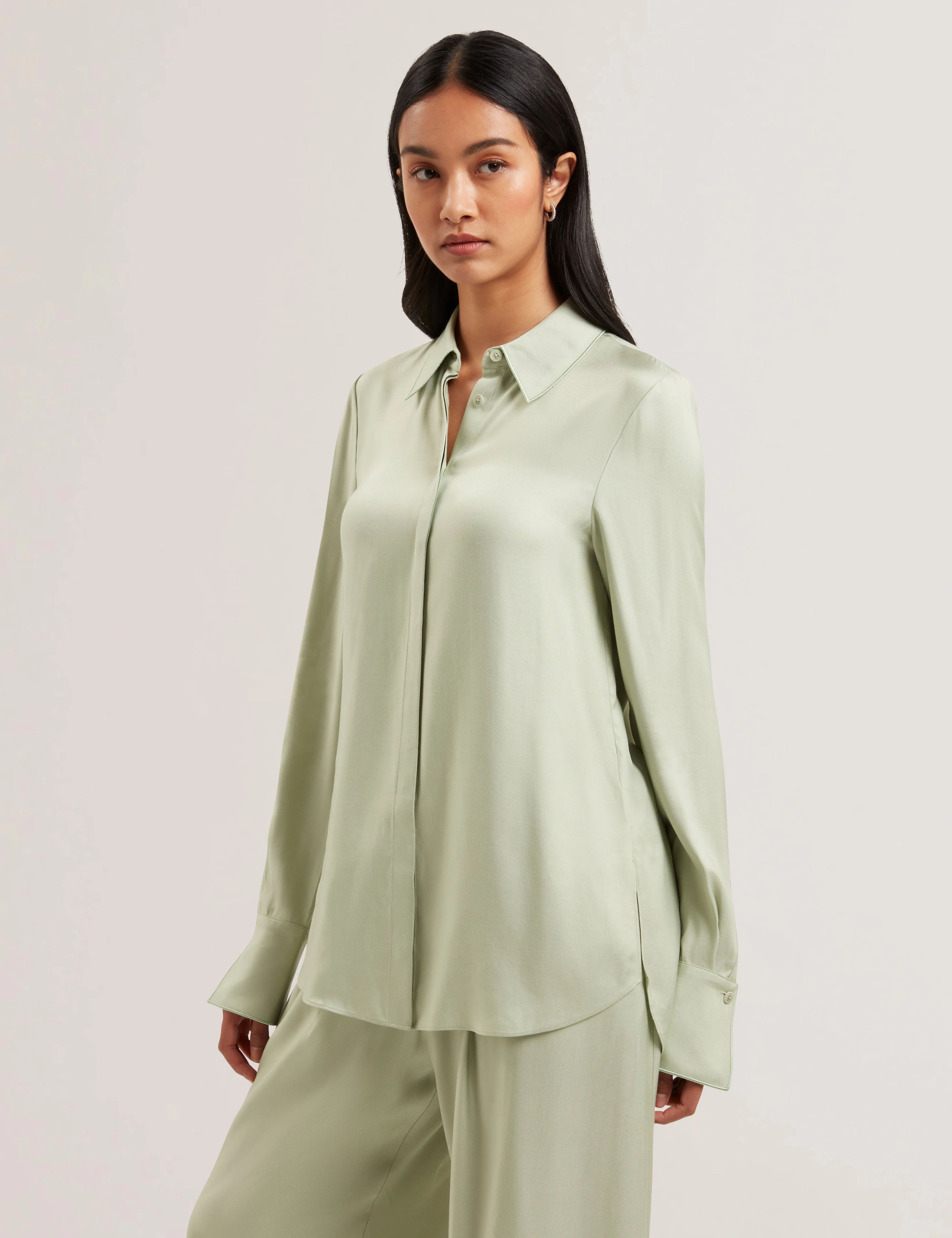 Kaytt Longline Twill Shirt Lt-Green