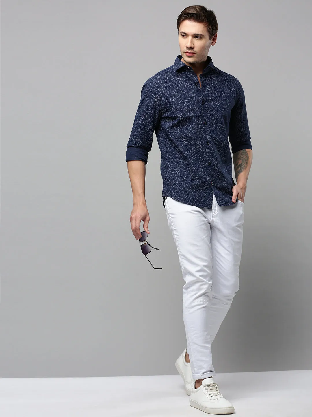 Men Navy Blue Micro Ditsy Printed Spread Collar Long Sleeves Comfort Cotton Casual Shirt