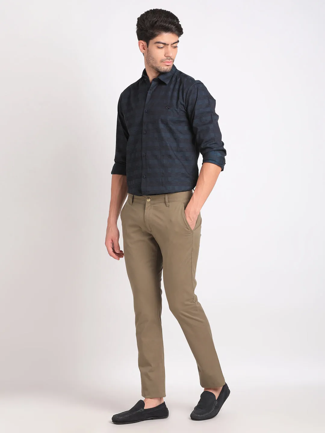Men's Classic Chinos for Timeless Fashion