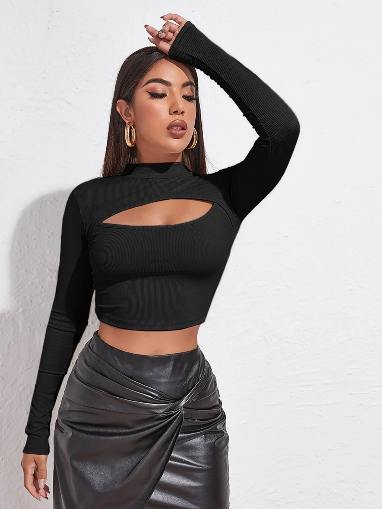 Mock Neck Cut-out Rib-knit Slim Crop Tee FD