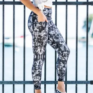 Moonlit Crossovers Leggings