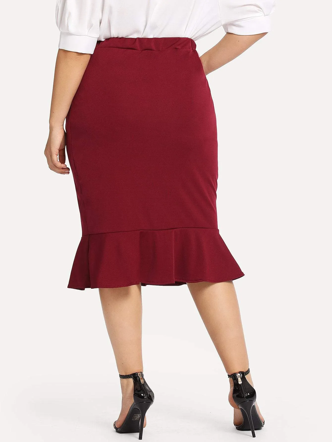 Plus Solid Mermaid Hem Skirt