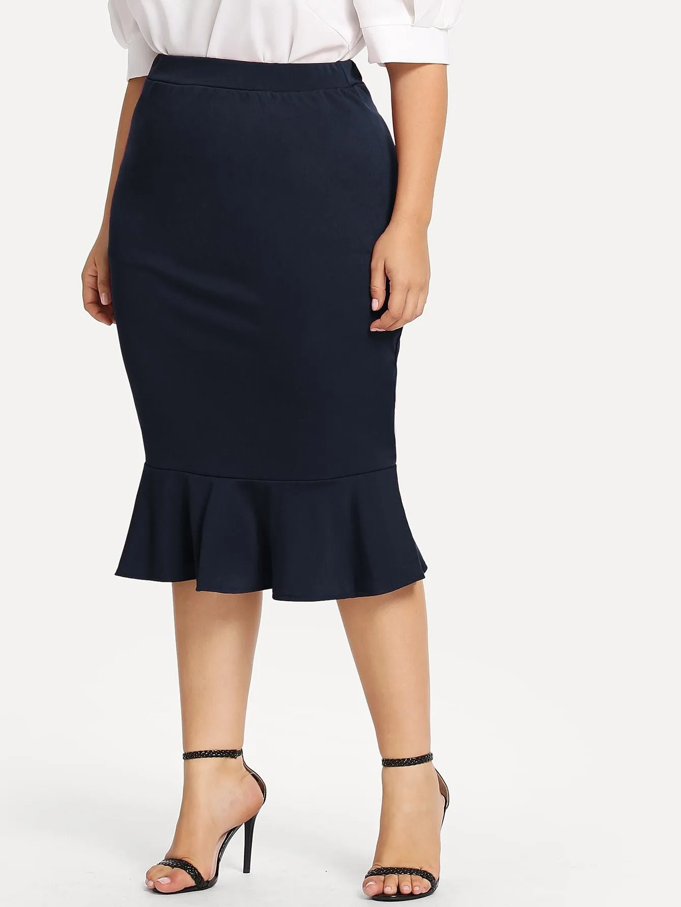 Plus Solid Mermaid Hem Skirt