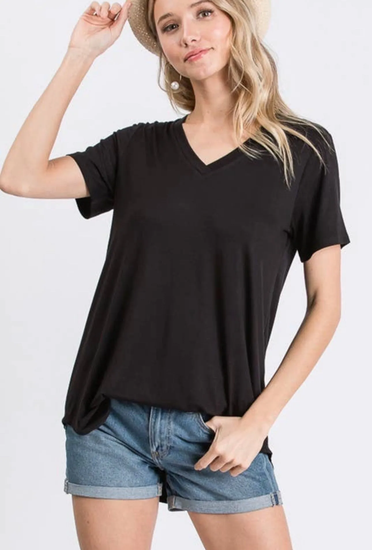 SHORT SLEEVE V NECK SOLID TOP WITH SIDE SLIT DETAIL
