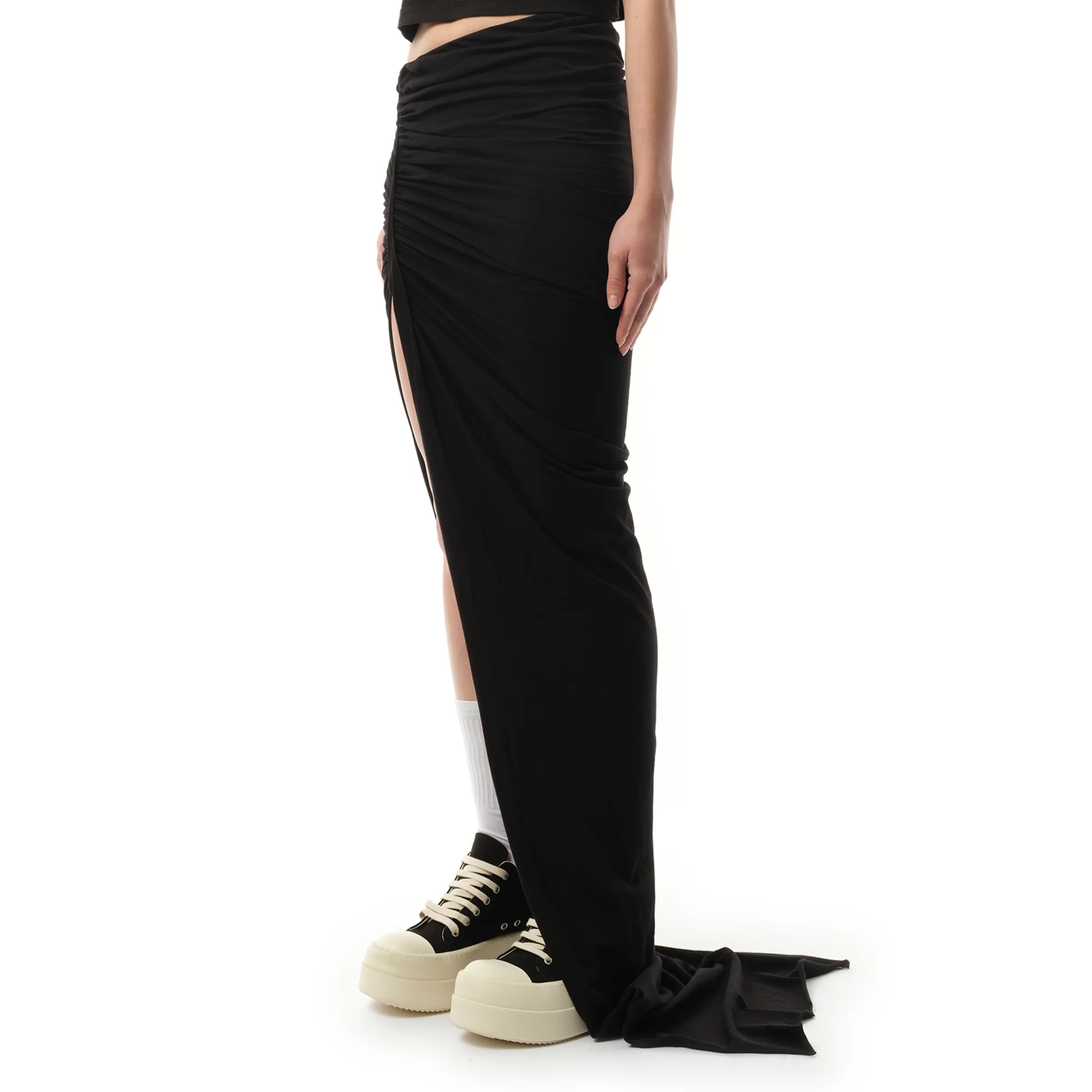 Soft EDFU Long Skirt in Black