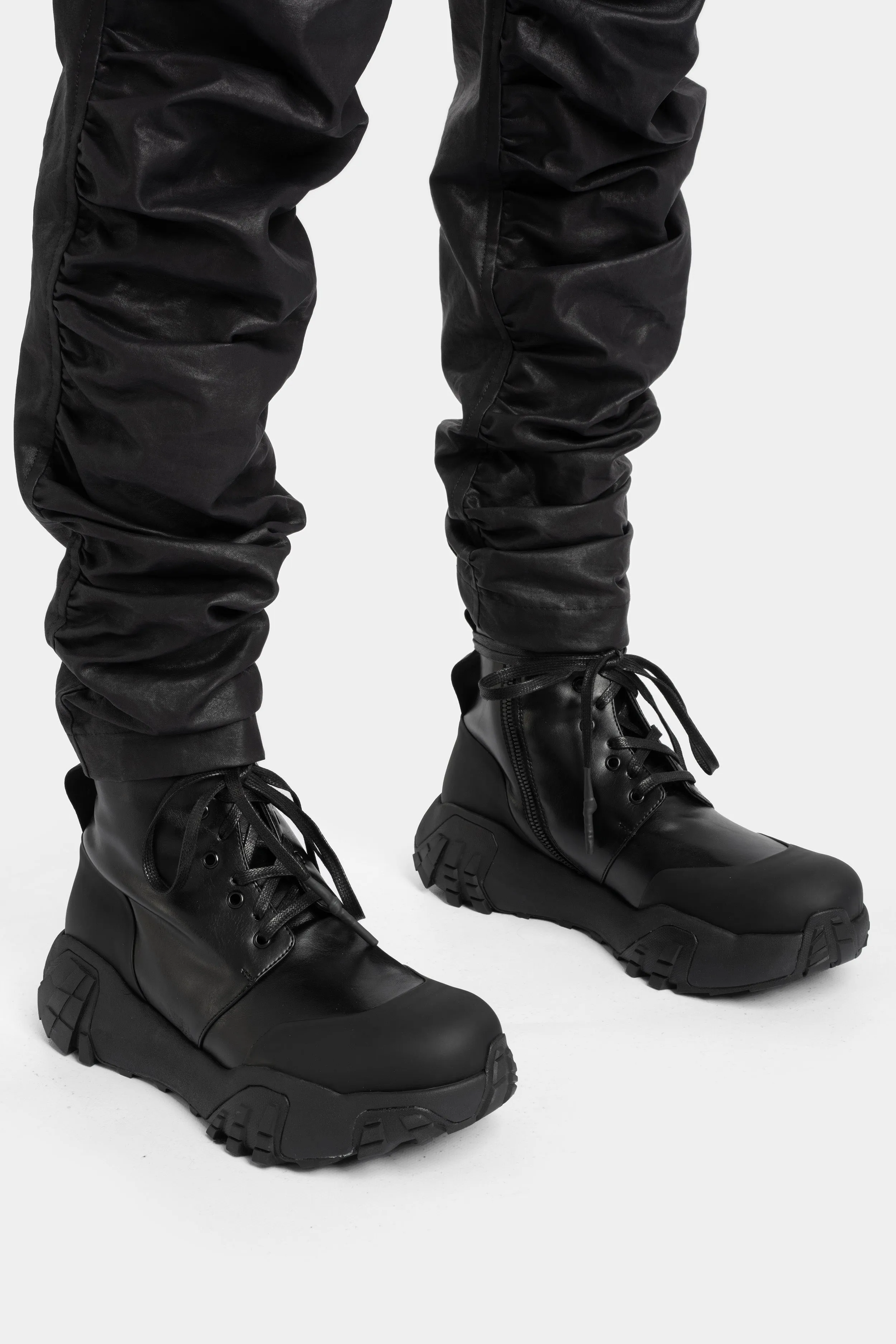 Transformable recoil coated pants